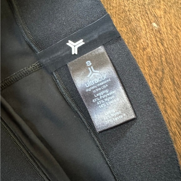 Ultracor Leggings size small - Picture 6 of 6